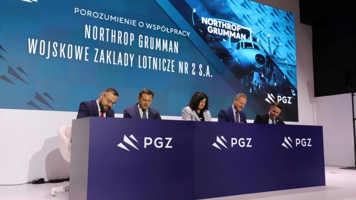 Northrop Grumman и Польша изучают поставку самолетов ДРЛО E-2D Hawkeye