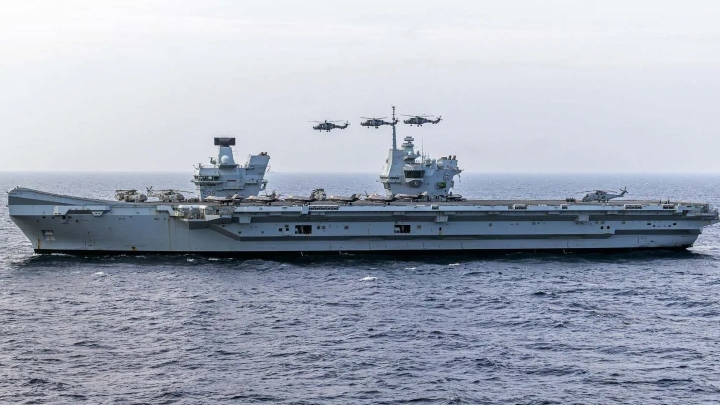Королевский флот Великобритании: Sea Venom достигает IOC для вертолетов Wildcat
