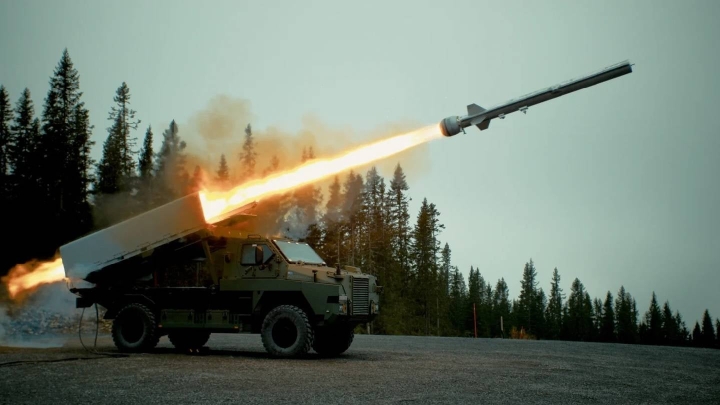 Thales и Kongsberg: успешный пуск NSM с StrikeMaster для береговой обороны