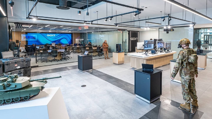GDIT открывает центр Mission Emerge: ускорение инноваций для обороны и разведки